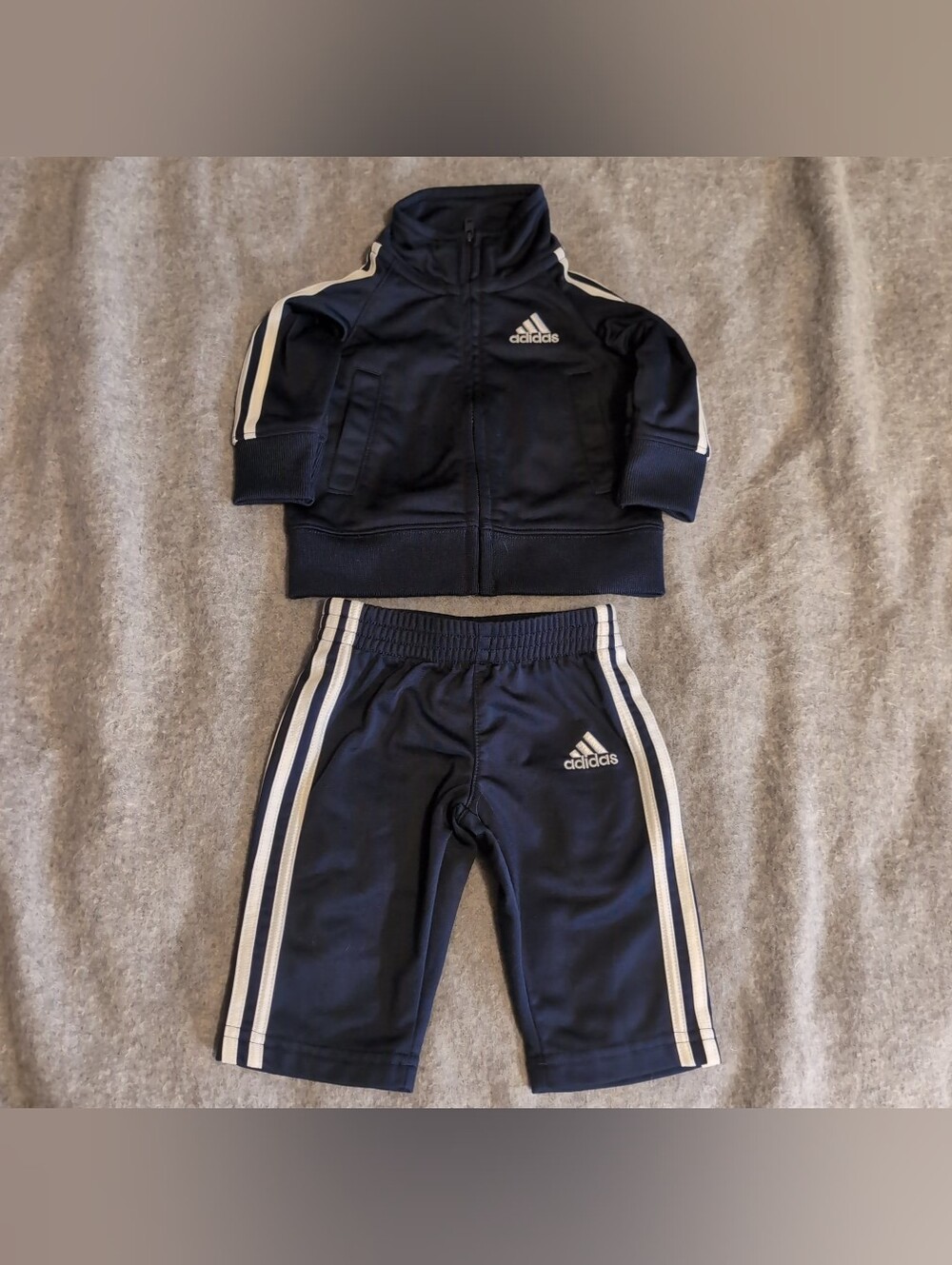ADIDAS Toddler Boy’s Black Tricot Zip Jacket & Joggers 2 Piece Set Sz 3M Fresh